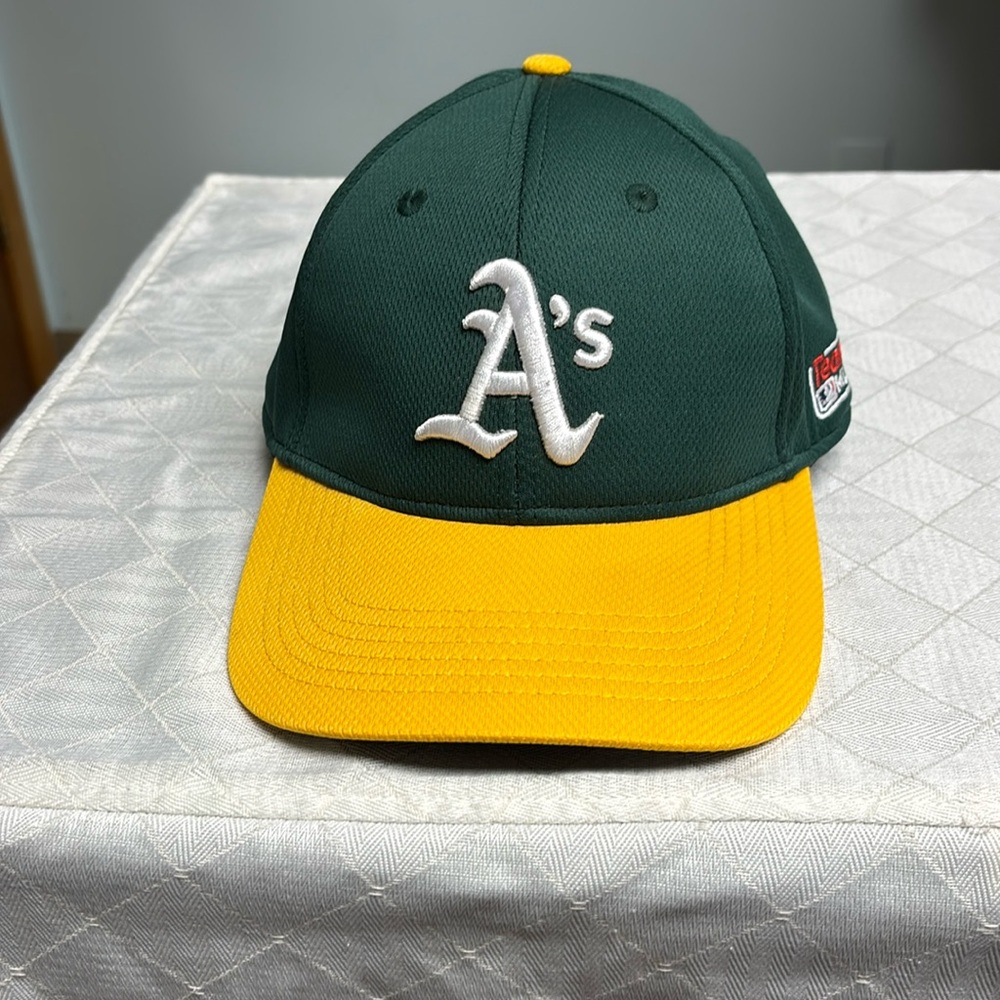 Oakland Athletic MLB Baseball Hat Cap Green Yellow Embroidered Youth OC Sports